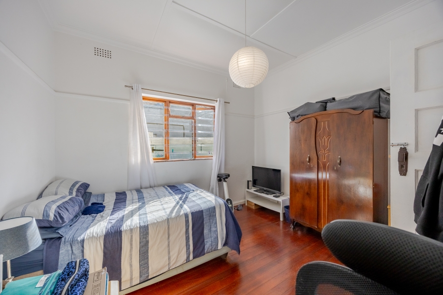 4 Bedroom Property for Sale in Wynberg Upper Western Cape